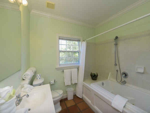 Luxury Anna Maria 3 Bedroom Vacation Home! 2 Master Bedrooms